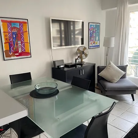 Trianon Palace Apartment